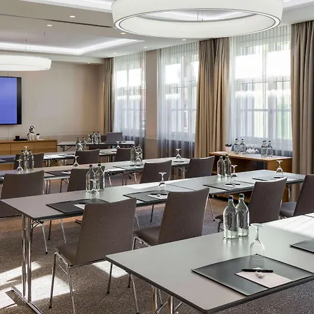 Pullman Europe 4*